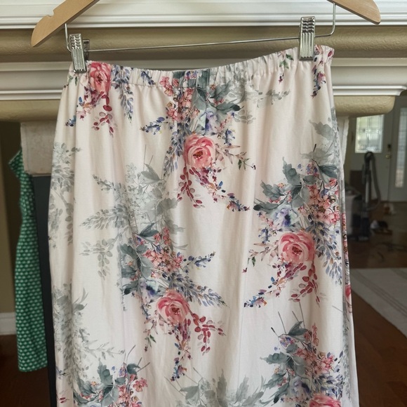 NWT KOBI HALPERIN Luxe Alix Wrap linen Skirt Size M floral Print Midi Length - Picture 5 of 10